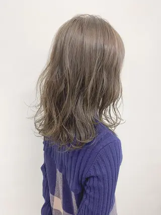 セミロング カラー 色白に見える暗髪 梅田・増田のヘアスタイル