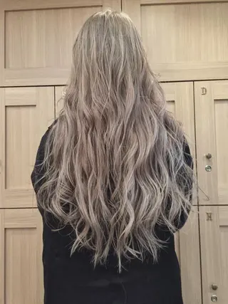 ロング カラー カラー特化サロン大阪 ルービック江坂/新城のヘアスタイル