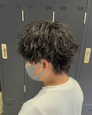 ショート パーマ メンズ 【フェザーパーマ】 【縮毛矯正】鶴田文のヘアスタイル