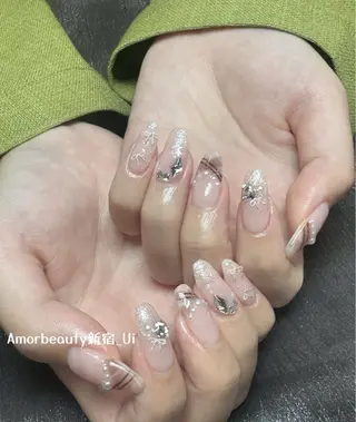 ネイル Kaka_ パラジェル、長さだしのネイルデザイン