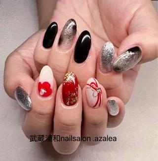 ネイル R inのネイルデザイン