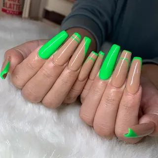 ネイル Nes.nail所属・🌼Nomura Yuko🌷のネイルデザイン