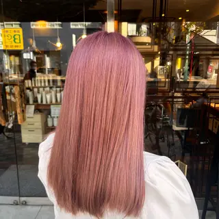 ロング おくだ　りお /ハイトーンカラーのヘアスタイル