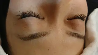 マツエク・マツパ 高橋 春菜のヘアスタイル