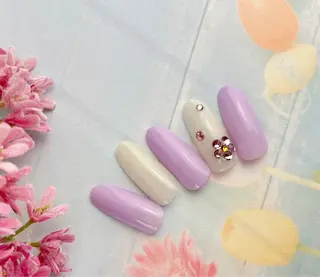 ネイル ネイルサロン&スクール GINA所属・藏野 優花のネイルデザイン