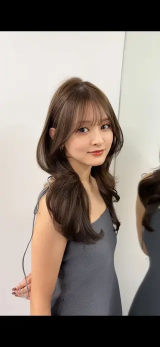 ロング カラー ブリーチなしヘーゼル 🤎透明感カラー 唯のヘアスタイル