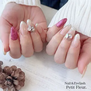 ネイル Petit Fleur所属・青柳 亜梨奈のマツエク・マツパデザイン