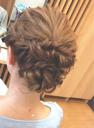 ヘアアレンジ 美容室bird所属・美容室 LA BEAUのヘアスタイル