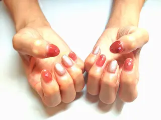 ネイル 鐙 桃華のネイルデザイン