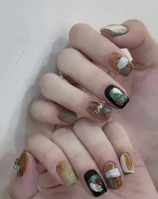 ネイル LUXE NAIL SALONのネイルデザイン