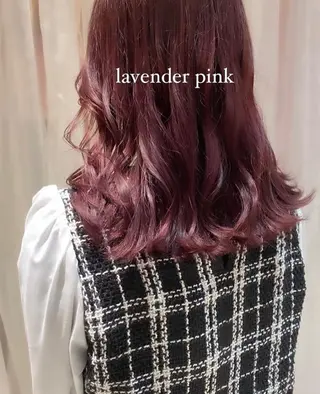 セミロング カラー 藤井 貴美子のヘアスタイル