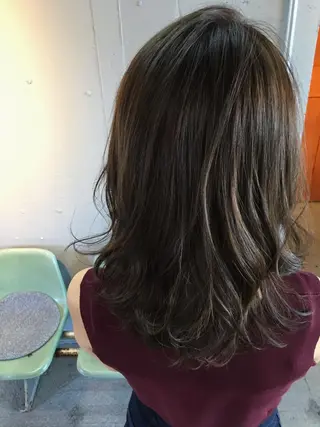 セミロング カラー パーマ 代表 中島貴志のヘアスタイル