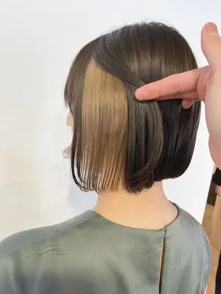 ショート カラー ヘアアレンジ 切りっぱなしボブ/ デザインカラー店長のヘアスタイル