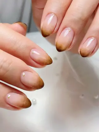 ネイル AneMone Lisaのネイルデザイン