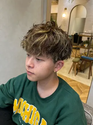 メンズ N°number大分 ナンバーmikotoのヘアスタイル