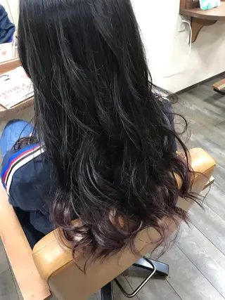 ロング カラー 磧本 祐里恵のヘアスタイル