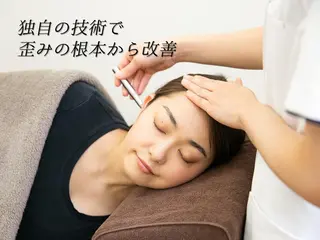 小顔矯正・骨盤矯正専門店ナチュラルビューティーフェイス横浜所属・natural beautyfaceのエステ・リラクイメージ