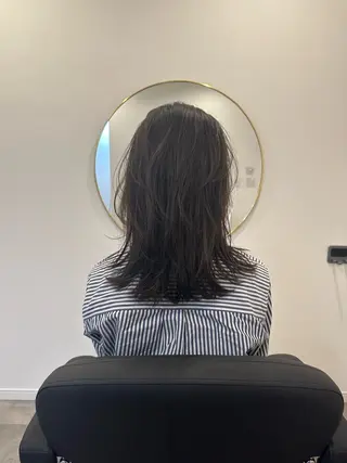 ロング SUNDAZED所属・日沖 由紀子のヘアスタイル