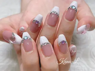 ネイル 芦辺 香奈のネイルデザイン