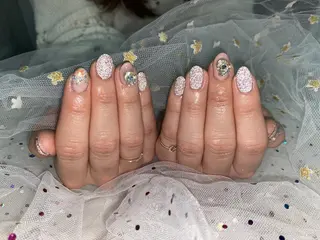 ネイル 🦋ネイルサロン ブラン🌈ゆりのネイルデザイン