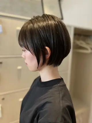 ショート カラー つぼい あつきのヘアスタイル