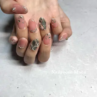 ネイル Nailroom Mocaのネイルデザイン