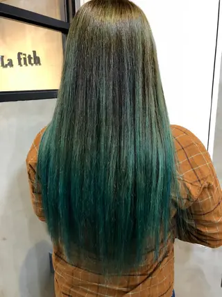 ロング カラー La fith hair ponte所属・🔥ハイトーン🔥 🌈柴田尚貴🌈のヘアスタイル