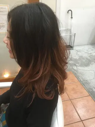 ミディアム カラー 白髪ぼかしハイライト 柳川拓哉のヘアスタイル