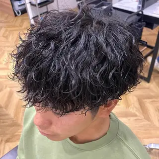 メンズ 🔥メンズ専門美容師 🔥YOSHIのヘアスタイル