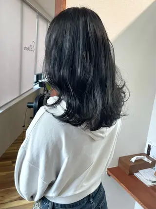 ミディアム カラー 髪質改善ｶﾗｰ ｹｱﾌﾞﾘｰﾁ/ﾀﾑのヘアスタイル