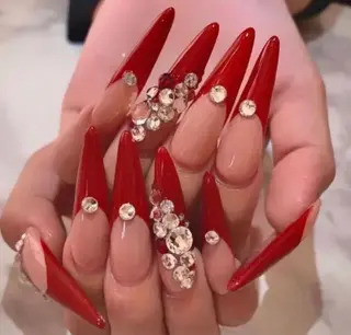 ネイル えくにゃん所属・AMAGASAKI LISAのネイルデザイン