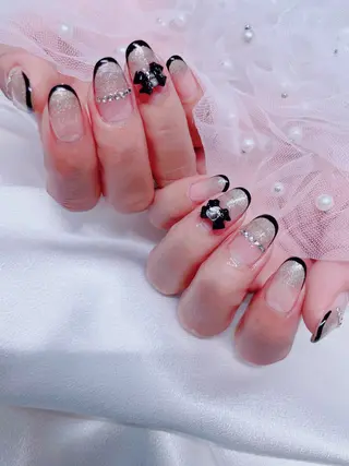 ネイル Cutil Nailsalon所属・Cutil. Nail🌈のネイルデザイン