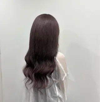 ロング TOMOMI /フロレゾンのヘアスタイル