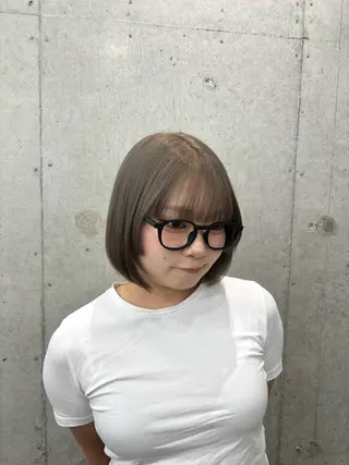 ショート 🛼ハイトーンボブ 🍭yui :)のヘアスタイル