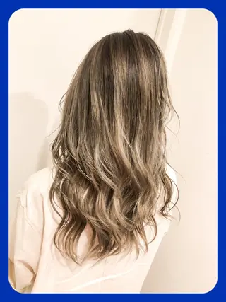 セミロング カラー レイヤーカット× 髪質改善たもりのヘアスタイル