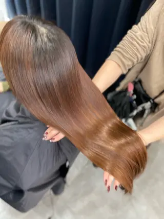 ロング 髪質改善・縮毛矯正専門店 美容室イリス所属・髪質改善・縮毛矯正 美容室iris.のヘアスタイル