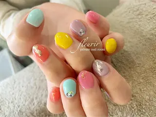 ネイル フルリール 【プライベートサロンのネイルデザイン