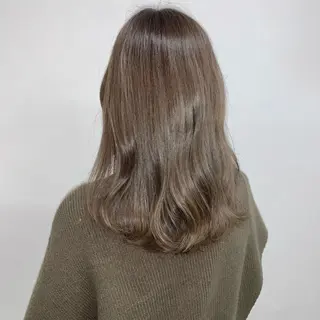 セミロング カラー 色白に見える暗髪 梅田・増田のヘアスタイル
