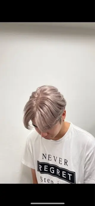 カラー メンズハイトーン 北斗💍レイヤーのヘアスタイル