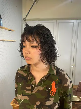 ミディアム パーマ 🤩噂のMr.髪ポジ ティブ®️yu🤩のヘアスタイル