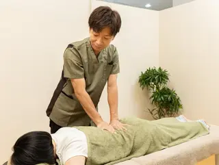 美容鍼・リラクゼーションサロン 晴々所属・清水 茜音のエステ・リラクイメージ