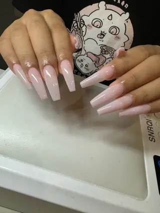 ネイル MQueenネイルサロン所属・MQueen ネイルサロンのネイルデザイン