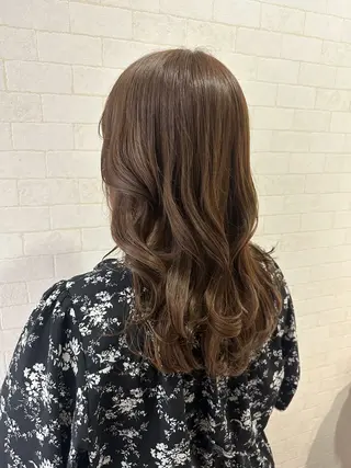 ロング カラー 大人レイヤー& 透明感カラー💄のヘアスタイル