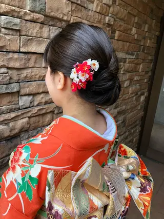 セミロング ヘアアレンジ TREASTAR所属・松永 真弥のヘアスタイル