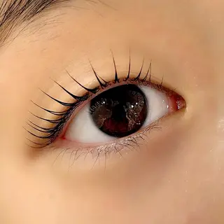 マツエク・マツパ 西尾 未来音の眉毛・アイブロウイメージ