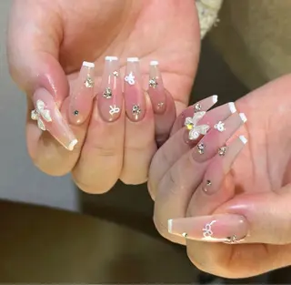 ネイル Tira Nailのネイルデザイン