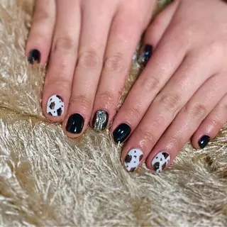ネイル マルサンカクシカク所属・○△□ 守口市のネイルデザイン