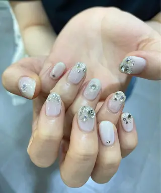 ネイル Lim五反田所属・TSUNA 🌙 Lim 五反田のマツエク・マツパデザイン