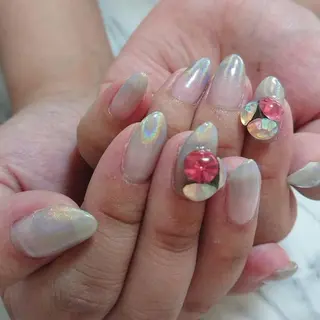 ネイル QULEONAIL所属・大城 裕麻のネイルデザイン