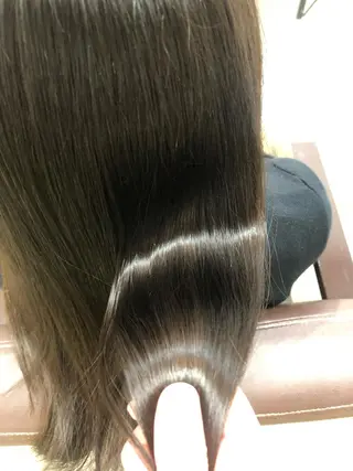 カラー/アイリスト 麻優のヘアスタイル